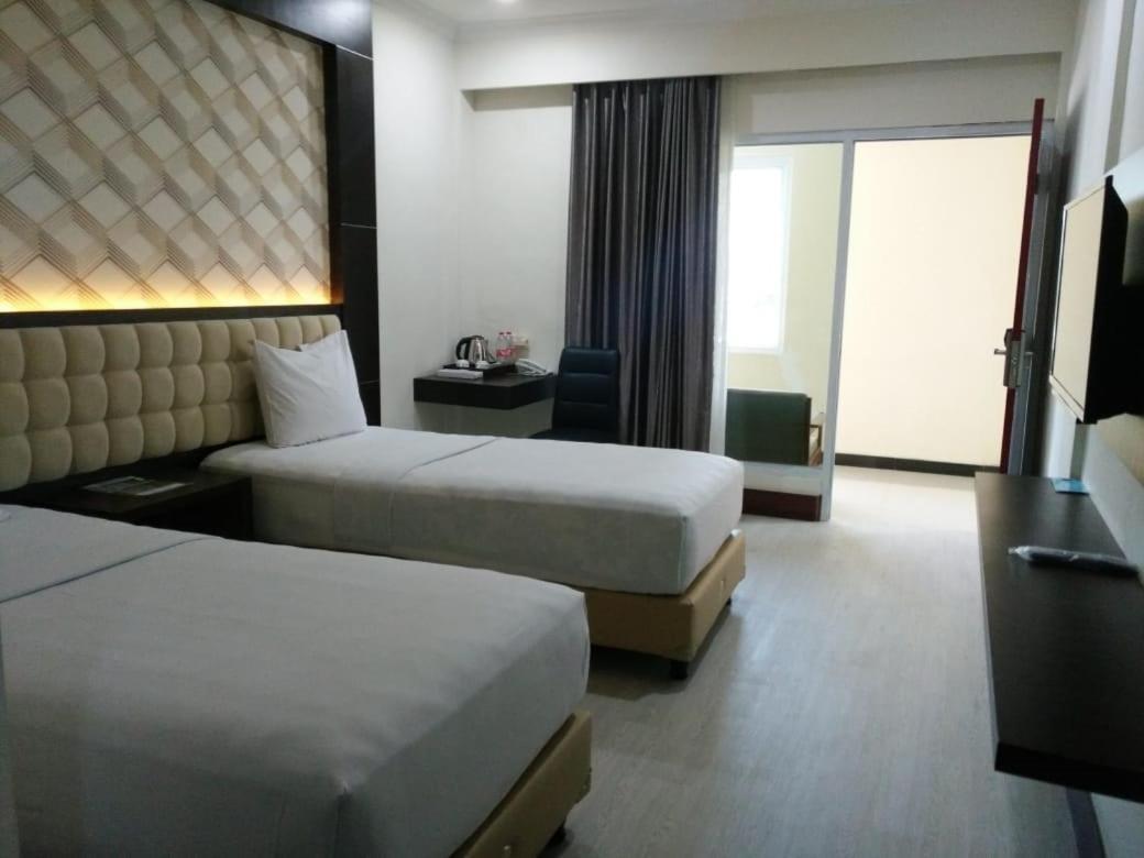 Sindoro Hotel Cilacap By Conary 外观 照片