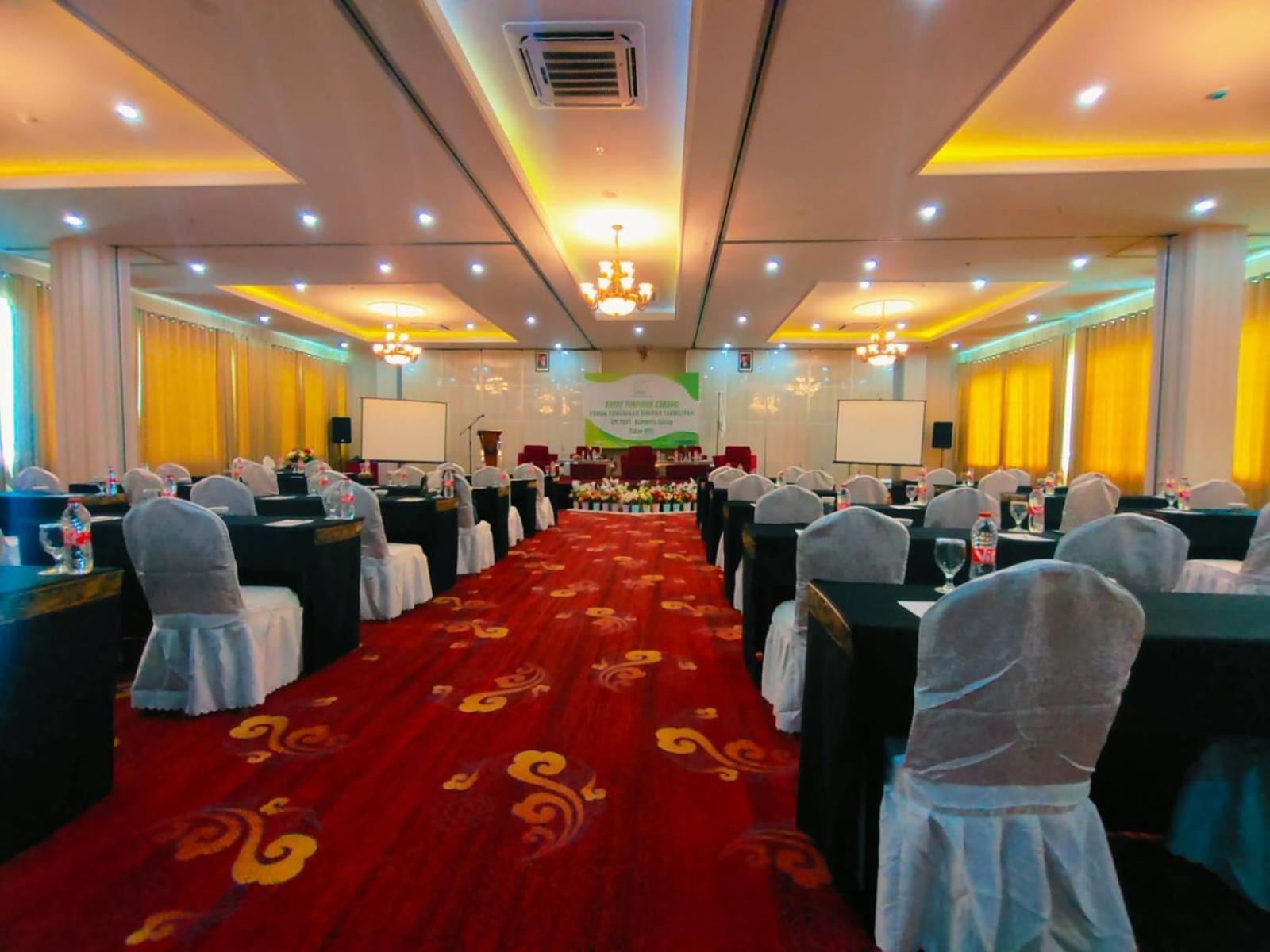 Sindoro Hotel Cilacap By Conary 外观 照片