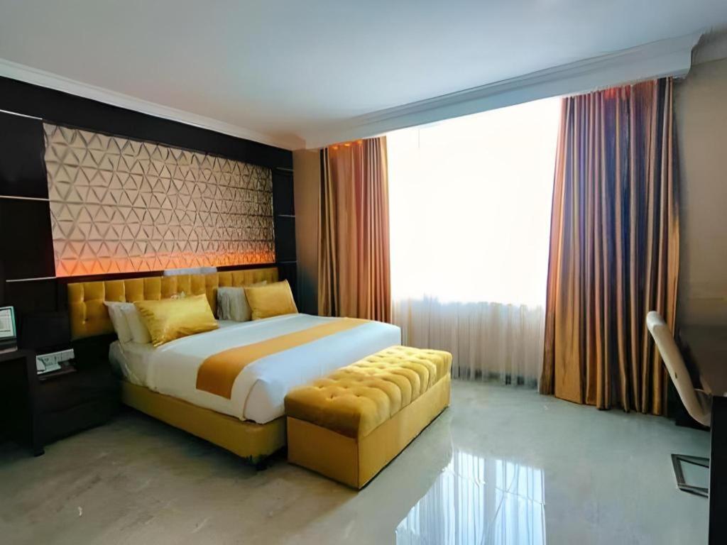 Sindoro Hotel Cilacap By Conary 外观 照片